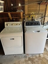 411 E Anapamu St in Santa Barbara, CA - Building Photo - Building Photo