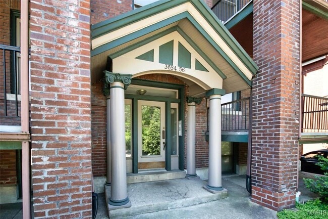 3654 Shaw Blvd in St. Louis, MO - Building Photo - Building Photo
