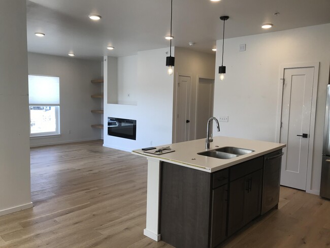 2430 Tschache Ln in Bozeman, MT - Building Photo - Building Photo