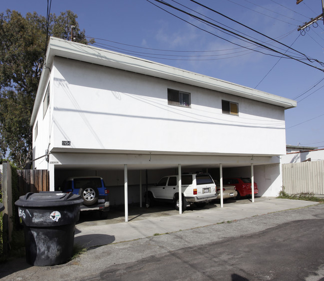 1856 10th St in Santa Monica, CA - Building Photo - Building Photo