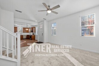 220 Cinema St in Sacramento, CA - Building Photo - Building Photo