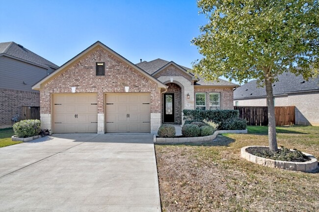 property at 112 Tulip Garden Trl