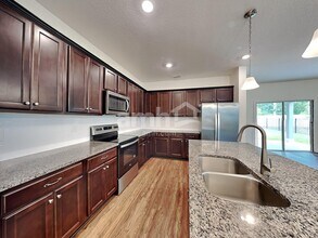 2951 Hill Valley Ln in Jacksonville, FL - Building Photo - Building Photo
