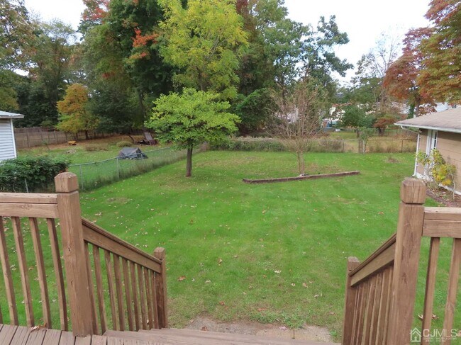 1818 W 4th St-Unit -Left in Dunellen, NJ - Building Photo - Building Photo