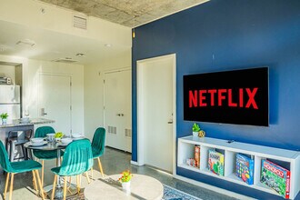 909 N 3rd St in Phoenix, AZ - Building Photo - Building Photo