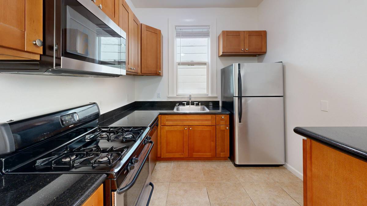 1549 Clay St in San Francisco, CA - Building Photo