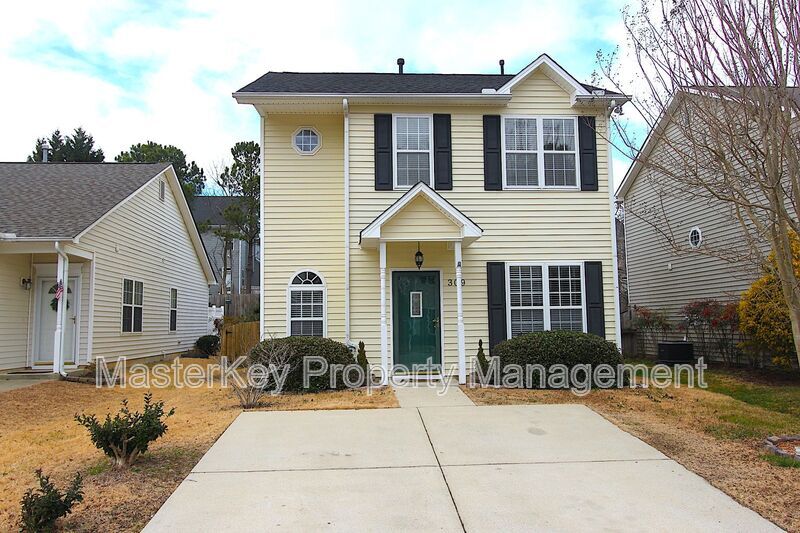 309 Glaston Ct in Apex, NC - Building Photo
