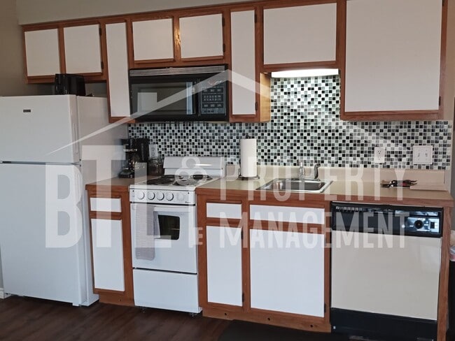 property at 21 Fall Creek Trail