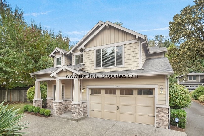 17095 Rebecca Ln in Lake Oswego, OR - Building Photo - Building Photo