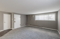 Manchester Apartments in Philadelphia, PA - Building Photo - Interior Photo