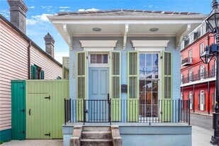 1300 Chartres St in New Orleans, LA - Building Photo