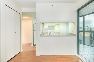 1188 Howe St in Vancouver, BC - Building Photo