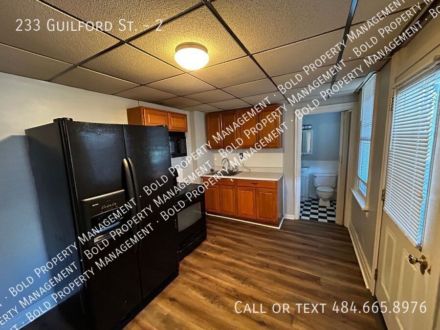 233 Guilford St in Lebanon, PA - Building Photo
