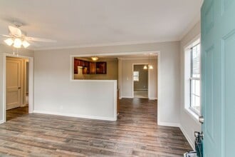 713 Ridgecrest Dr in Clarksville, TN - Building Photo - Building Photo