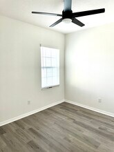 5822 Spotted Harrier Wy in Lithia, FL - Building Photo - Building Photo