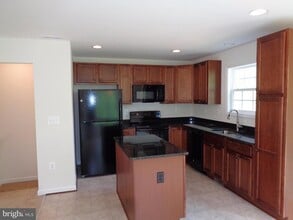 23194 Westwood Ct in Ruther Glen, VA - Building Photo - Building Photo