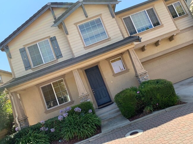 property at 263 Soapstone Cmn