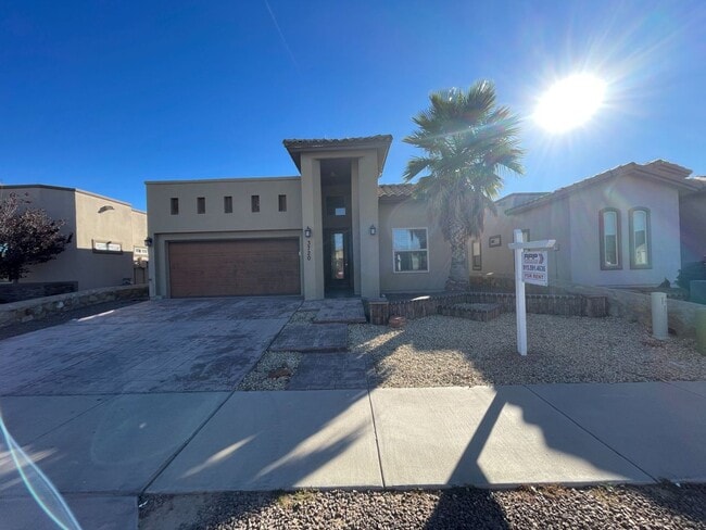 property at 3720 Loma Jacinto