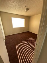 4063 W 130th St in Hawthorne, CA - Building Photo - Building Photo