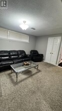 23 King Richard Ct in Markham, ON - Building Photo - Building Photo