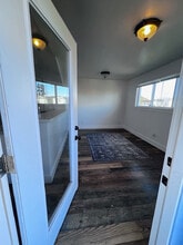 722 30th St, Unit UPPER in Oakland, CA - Building Photo - Building Photo