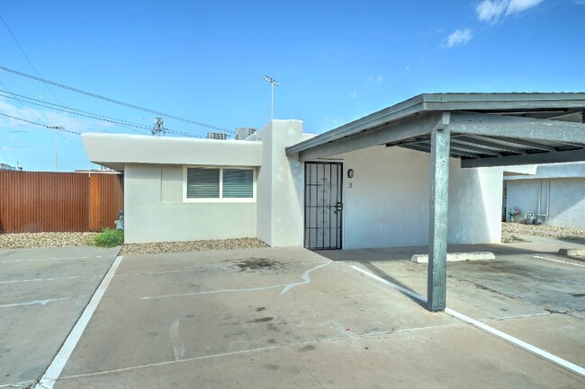 1405 E Roosevelt St-Unit -3 in Phoenix, AZ - Building Photo - Building Photo