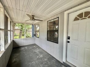 324 Lincoln Ave in Valparaiso, FL - Building Photo - Building Photo