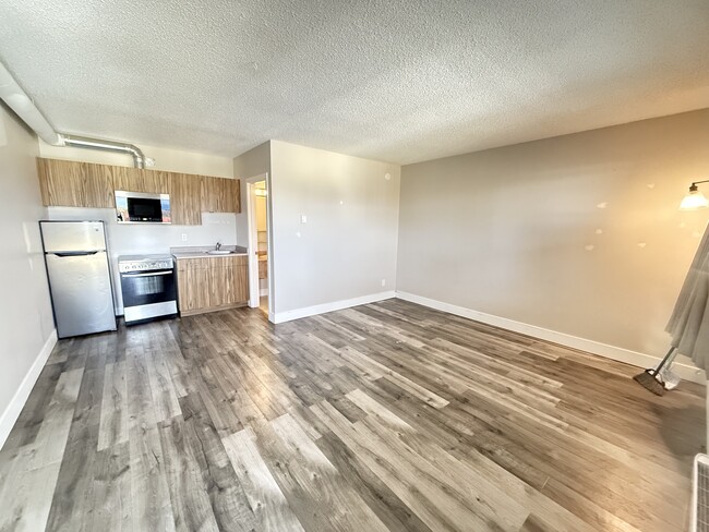 property at 1500 Dogwood St