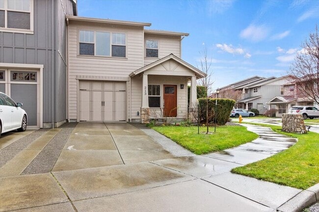 3126 Alameda St in Medford, OR - Building Photo - Building Photo