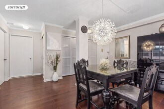 2 S End Ave in New York, NY - Building Photo - Building Photo