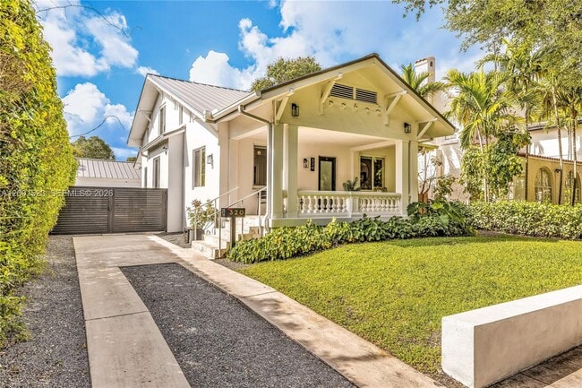 320 NE 88th St in El Portal, FL - Building Photo - Building Photo