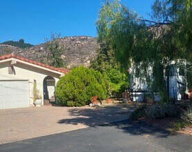 9204 Old Castle Rd in Valley Center, CA - Building Photo - Building Photo