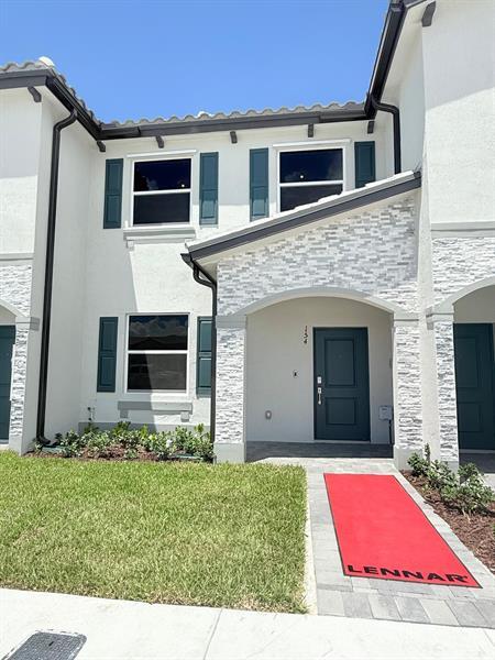 property at 154 SE 10th St