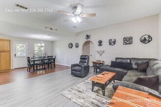 1417 Willow St in Ocean Springs, MS - Building Photo - Building Photo