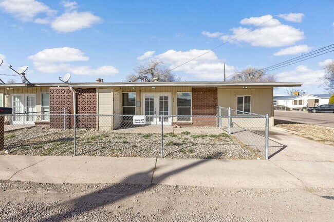 property at 402 Sunny Ln