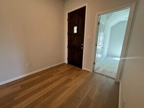 324 Old Trinity Way in Georgetown, TX - Building Photo - Building Photo