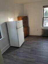 2411 Mount Troy Rd, Unit 2411 Mt. Troy Road, 2nd F in Pittsburgh, PA - Building Photo - Building Photo