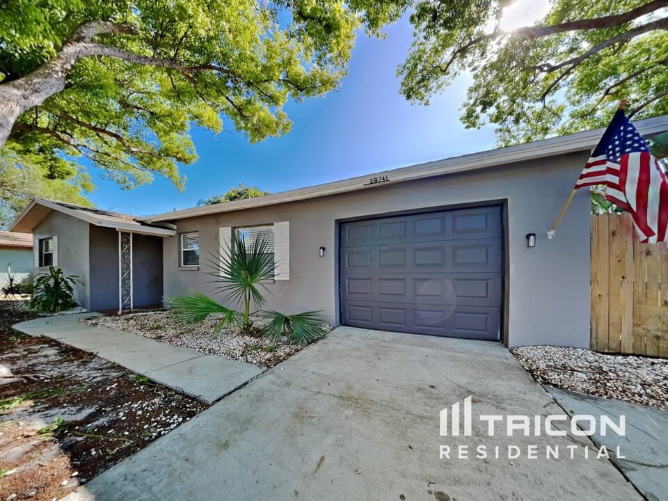 29741 66th Way N in Clearwater, FL - Building Photo