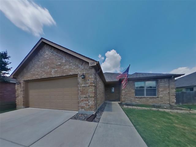 332 Valley Dr in Aubrey, TX - Building Photo