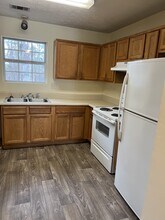 5720 Windfall Ln in Lithonia, GA - Building Photo - Building Photo