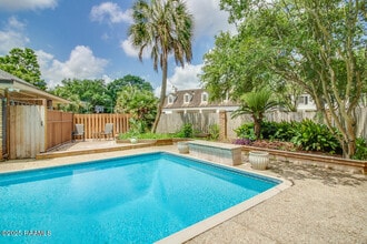 304 Kings Rd in Lafayette, LA - Building Photo - Building Photo