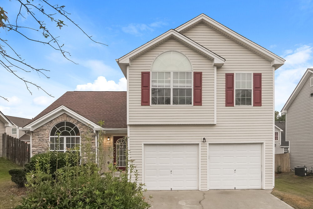 2530 Carolina Ridge in Riverdale, GA - Building Photo