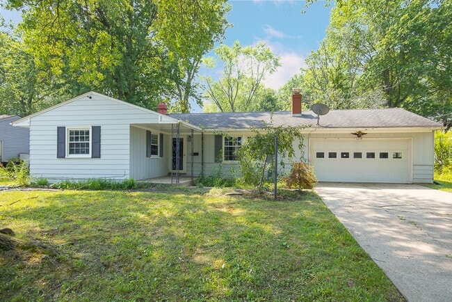 property at 1238 Spruce Tree Ln