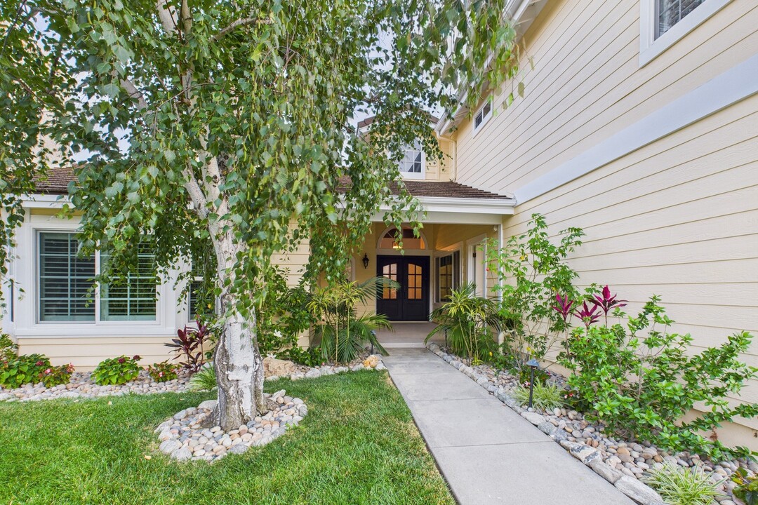 29650 Kimberly Dr, Unit Main in Agoura Hills, CA - Building Photo