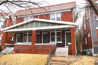 2204-2206-2206 Portis Ave in St. Louis, MO - Building Photo - Building Photo