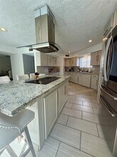 3222 Freshmeadows Dr in Houston, TX - Building Photo - Building Photo