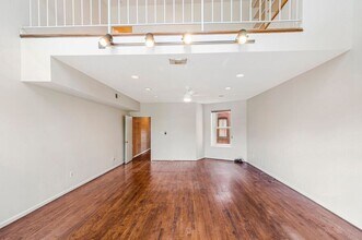 127 11th St NE in Washington, DC - Building Photo - Building Photo