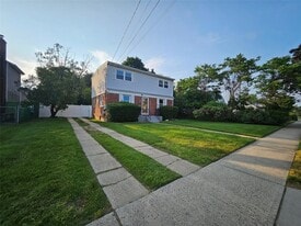 1571 Powers Ave in East Meadow, NY - Building Photo
