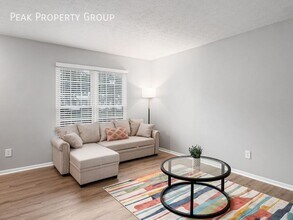 134 Blakeford Dr in Dublin, OH - Building Photo - Building Photo