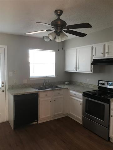 233 Vista Way photo'
